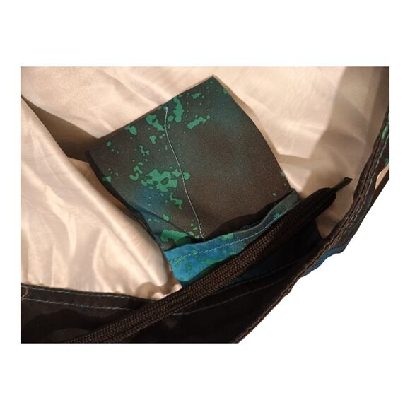 Elite MMA Mens Swim Trunks Blue Graphic Cobra Striking Size XL New With Tags - Picture 9 of 12